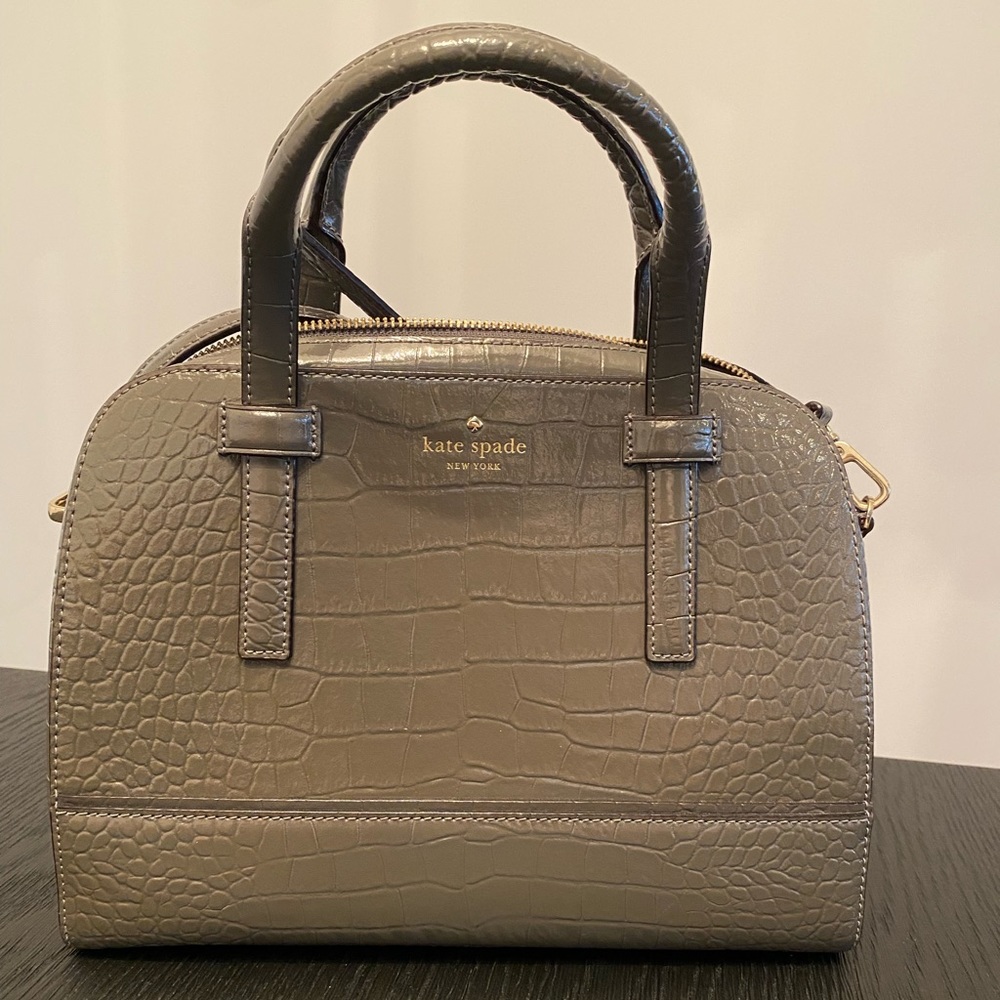 Kate Spade, Grey Crocodile-textured Purse with Strap / Satchel / Crossbody